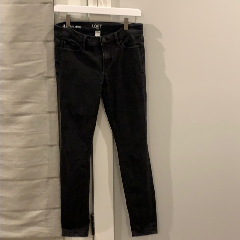 Black skinny jeans